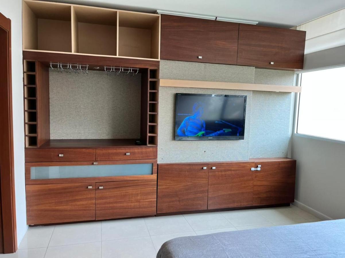 Puerto Santa Ana Suites جواياكيل المظهر الخارجي الصورة