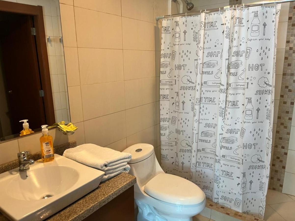 Puerto Santa Ana Suites جواياكيل المظهر الخارجي الصورة