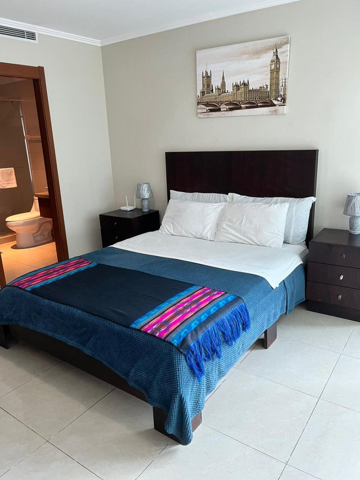 Puerto Santa Ana Suites جواياكيل المظهر الخارجي الصورة