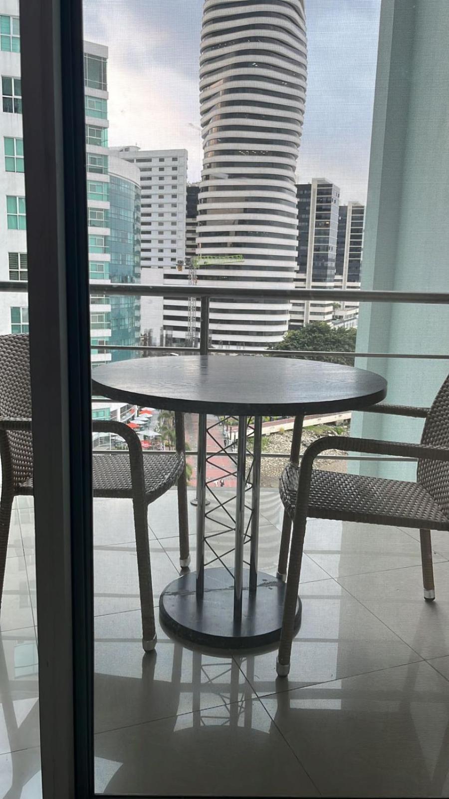 Puerto Santa Ana Suites جواياكيل المظهر الخارجي الصورة